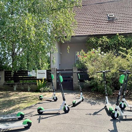 Veranda Apartman Nyíregyháza Buitenkant foto