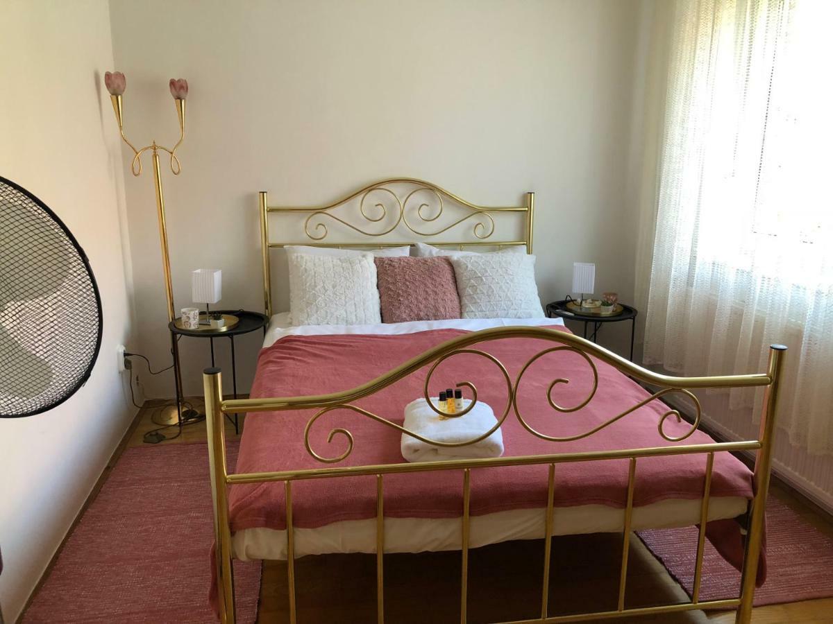 Veranda Apartman Nyíregyháza Buitenkant foto